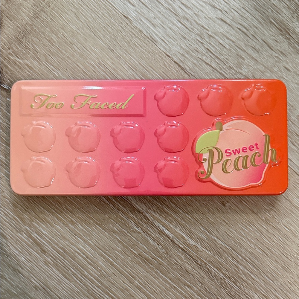 Too Faced Sweet Peach Palette - Peach, Pink, Coral Gradient